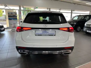 MERCEDES-BENZ GLC 220 d 4M Avantgarde 360  ACC Memor…