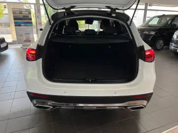 MERCEDES-BENZ GLC 220 d 4M Avantgarde 360  ACC Memor…