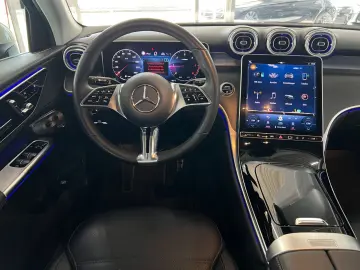 MERCEDES-BENZ GLC 220 d 4M Avantgarde 360  ACC Memor…