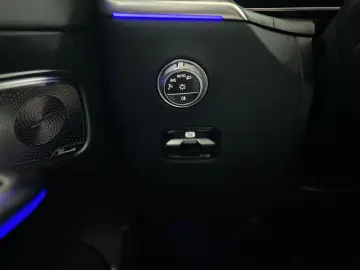 MERCEDES-BENZ GLC 220 d 4M Avantgarde 360  ACC Memor…