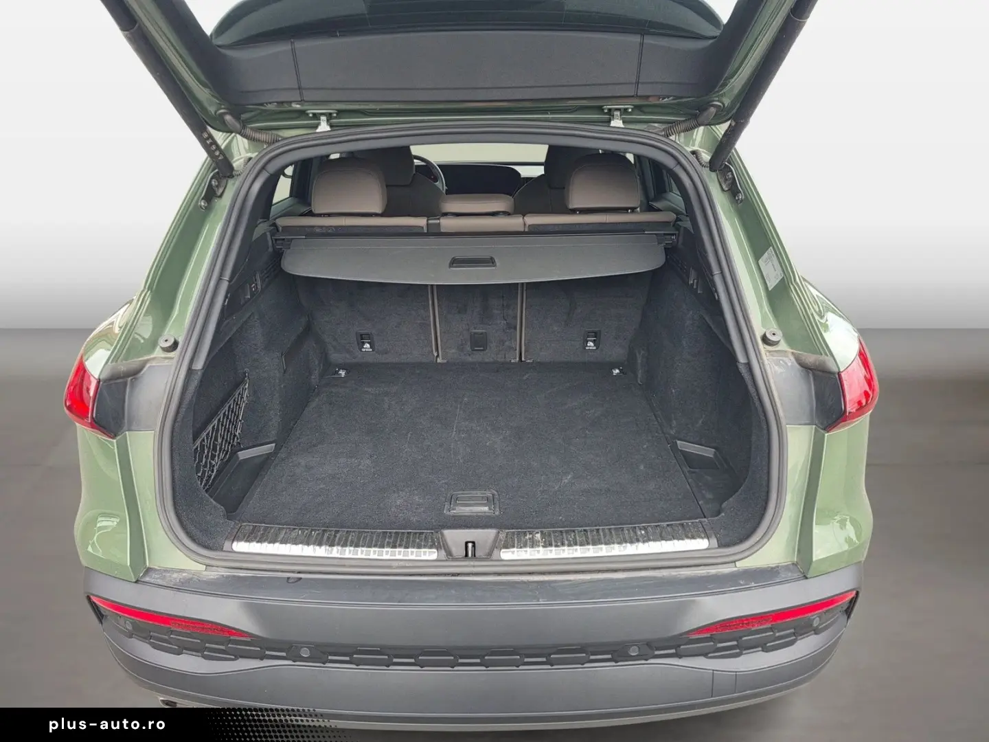 AUDI Q5 2025 — imagine 11