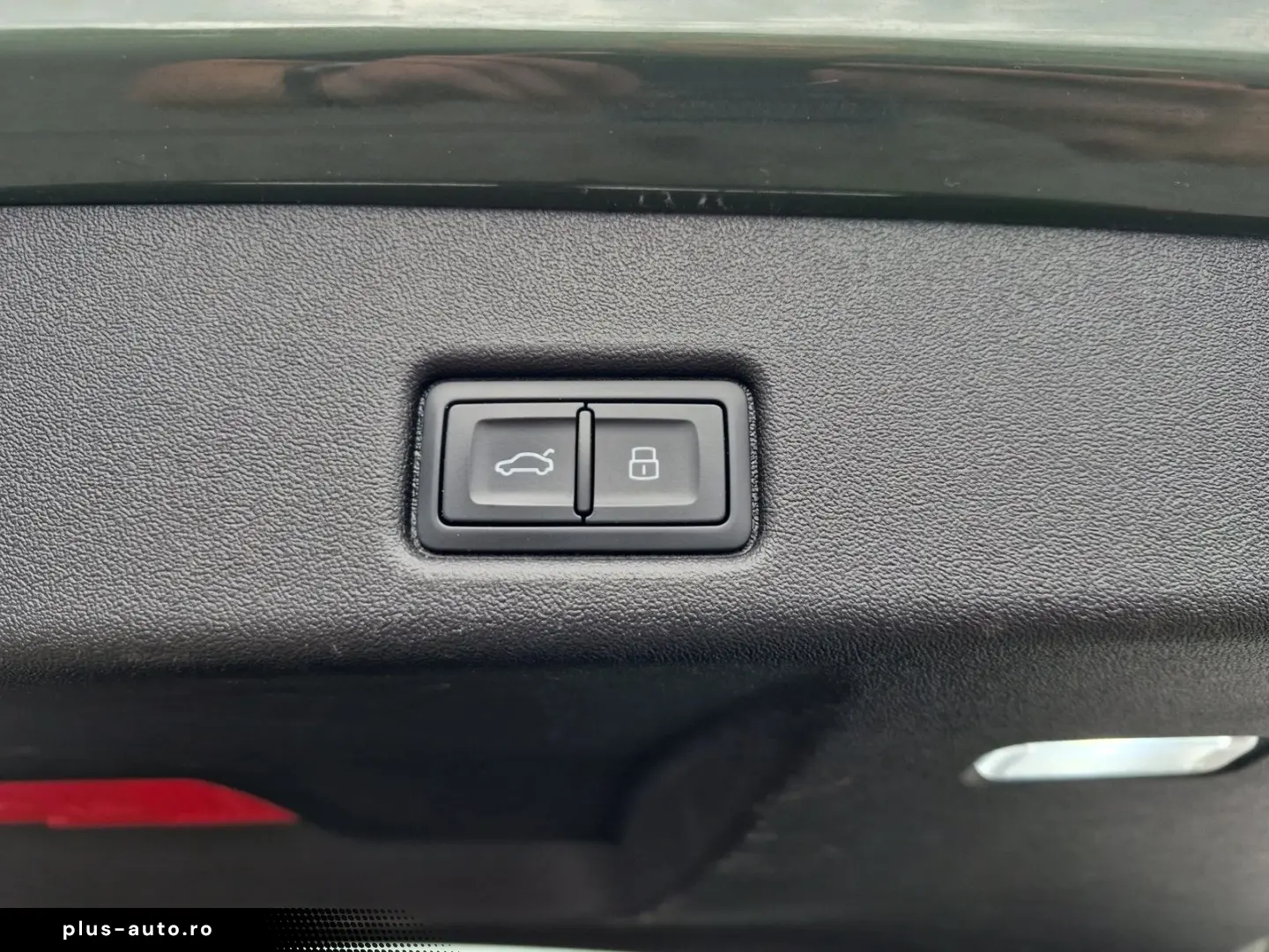 AUDI Q5 2025 — imagine 14