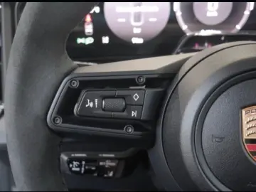 Porsche Cayenne Coupe Electric BOSE PRIVACY PARKASSIST