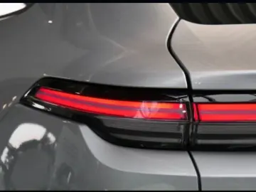 Porsche Cayenne Coupe Electric BOSE PRIVACY PARKASSIST