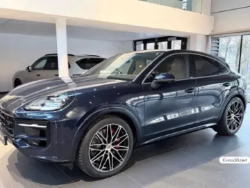 Porsche Cayenne S E-Hybrid Coupe AHK Bose HD-Matrix
