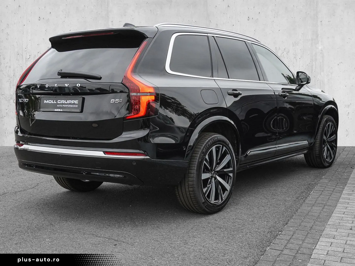 VOLVO XC90 B5 B AWD Core Bright 7S 360 H&K