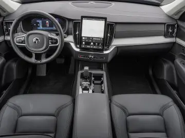 VOLVO XC90 B5 B AWD Core Bright 7S 360 H&K