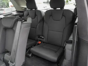 VOLVO XC90 B5 B AWD Core Bright 7S 360 H&K