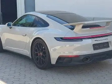 PORSCHE 992 Carrera 3.0 GTS 4 AERO-KIT   1. HAND   LIFT