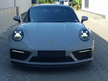 PORSCHE 992 Carrera 3.0 GTS 4 AERO-KIT   1. HAND   LIFT