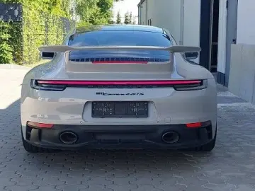 PORSCHE 992 Carrera 3.0 GTS 4 AERO-KIT   1. HAND   LIFT