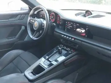 PORSCHE 992 Carrera 3.0 GTS 4 AERO-KIT   1. HAND   LIFT