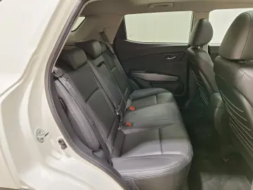 KGM Tivoli Grand 1.5 P 2WD AT Sapphire Pano Leder LE
