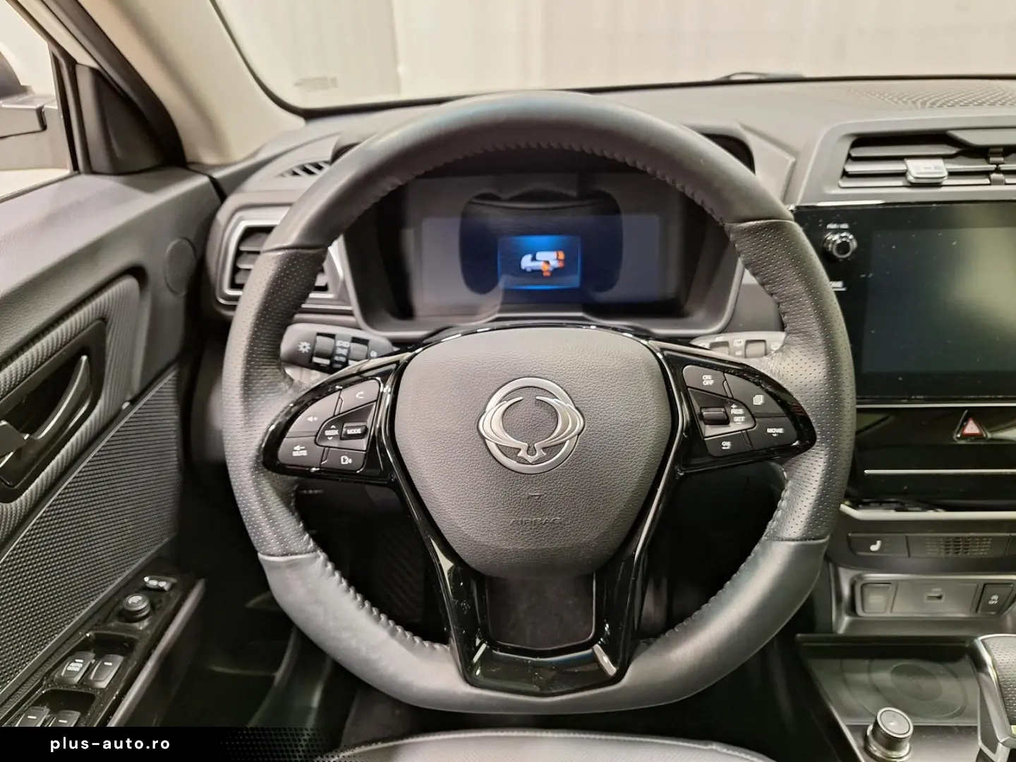 KGM Tivoli Grand 1.5 P 2WD AT Sapphire Pano Leder LE
