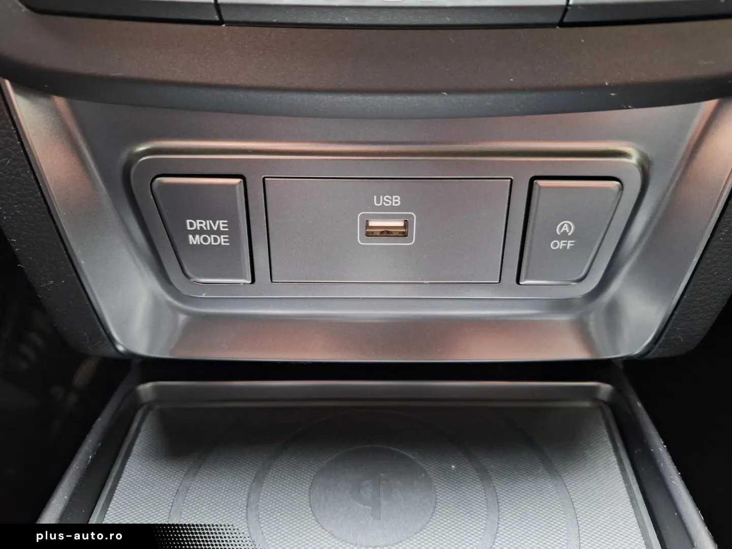 KGM Tivoli Grand 1.5 P 2WD AT Sapphire Pano Leder LE
