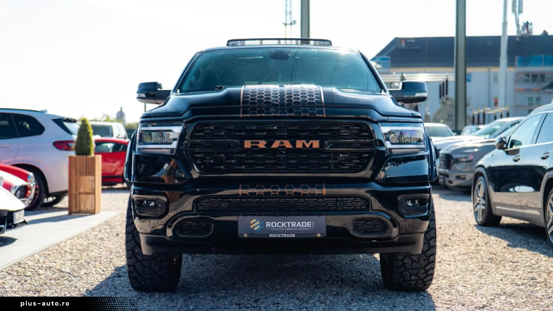 DODGE RAM 5.7 V8 HEMI 4x4 OFFROAD NIGHT-PACKET