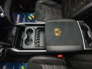 DODGE RAM 5.7 V8 HEMI 4x4 OFFROAD NIGHT-PACKET