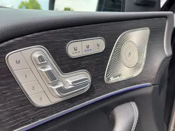 MERCEDES-BENZ GLS 450 d 4M MBeam Burm AIR Pano 360 Distr