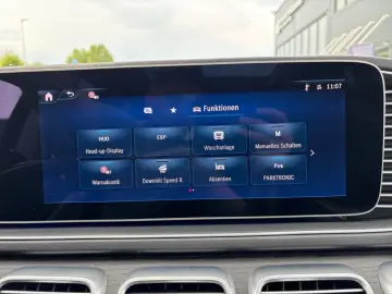 MERCEDES-BENZ GLS 450 d 4M MBeam Burm AIR Pano 360 Distr