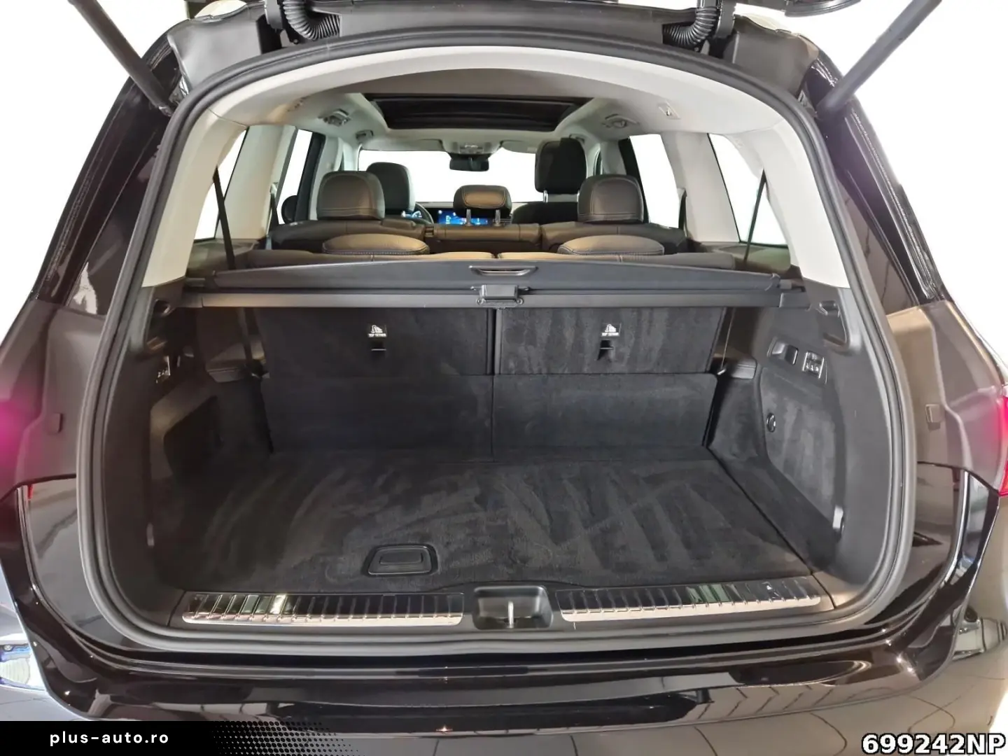 MERCEDES-BENZ GLS 450 d 4M AHK Pano Memo 360  Distr Airmatic