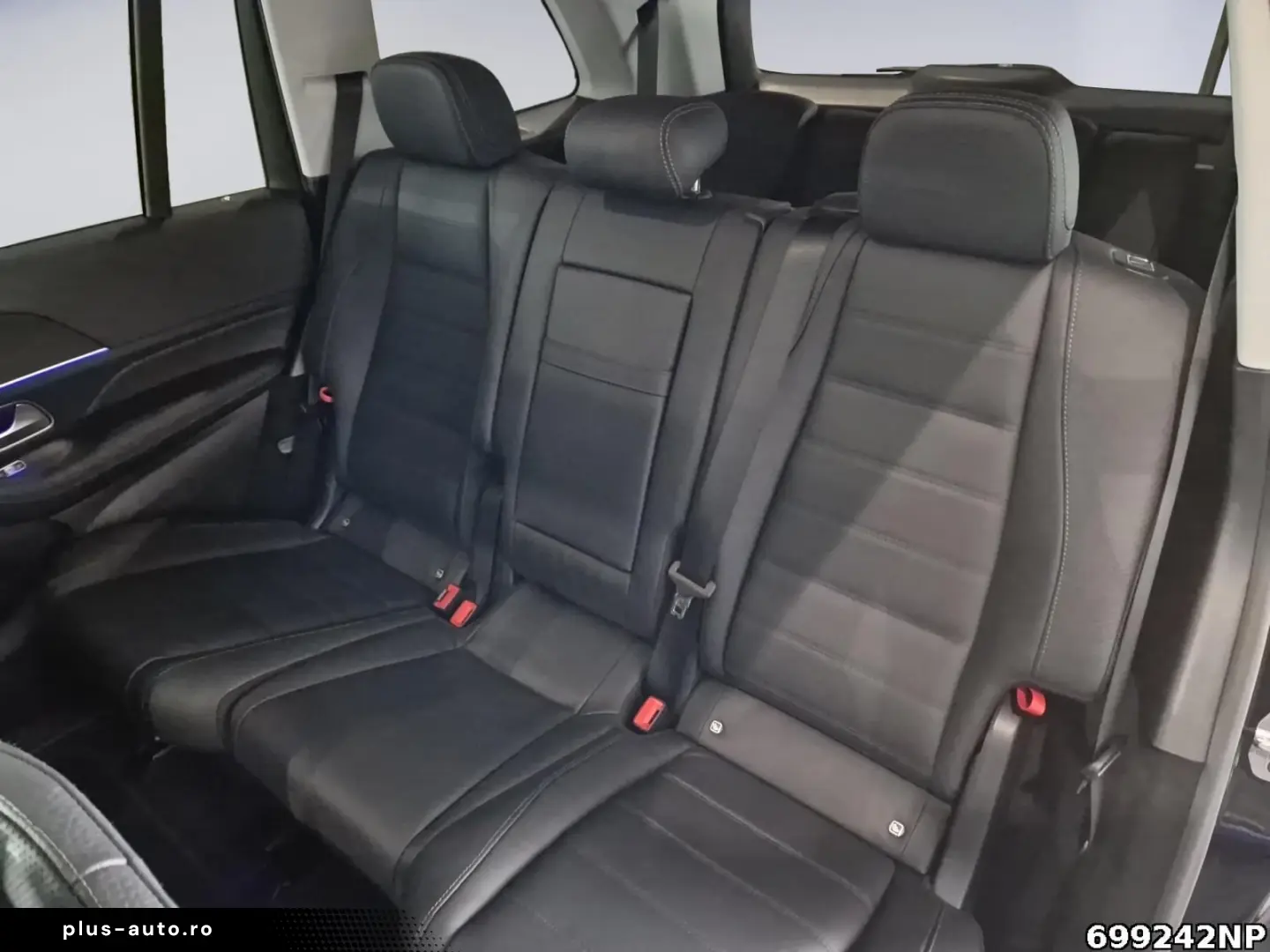 MERCEDES-BENZ GLS 450 d 4M AHK Pano Memo 360  Distr Airmatic