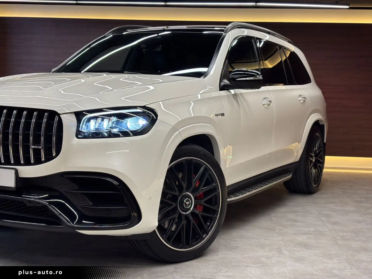 MERCEDES-BENZ GLS 63 4Matic  4.0 V8 Pano Burmester R23 6Sitz