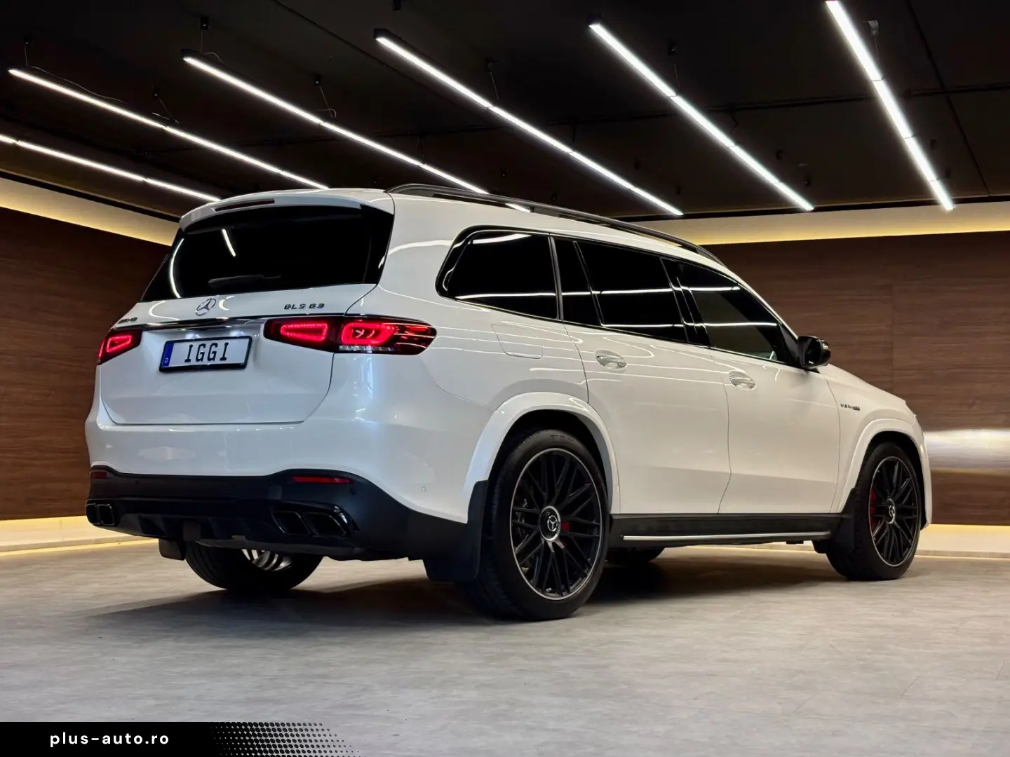 MERCEDES-BENZ GLS 63 4Matic  4.0 V8 Pano Burmester R23 6Sitz