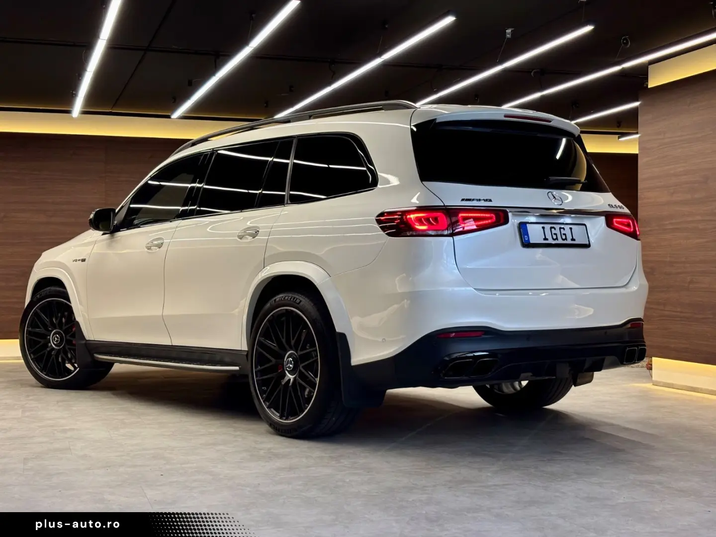 MERCEDES-BENZ GLS 63 4Matic  4.0 V8 Pano Burmester R23 6Sitz