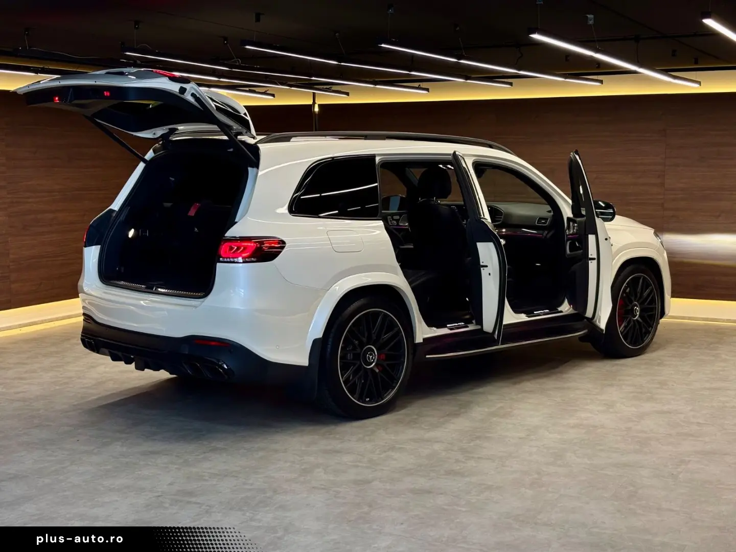 MERCEDES-BENZ GLS 63 4Matic  4.0 V8 Pano Burmester R23 6Sitz