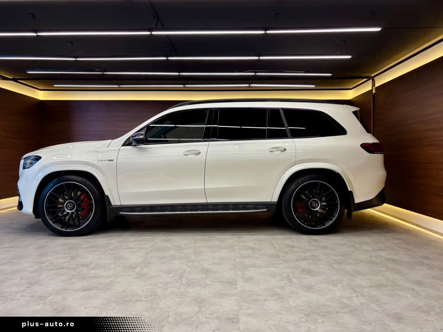 MERCEDES-BENZ GLS 63 4Matic  4.0 V8 Pano Burmester R23 6Sitz
