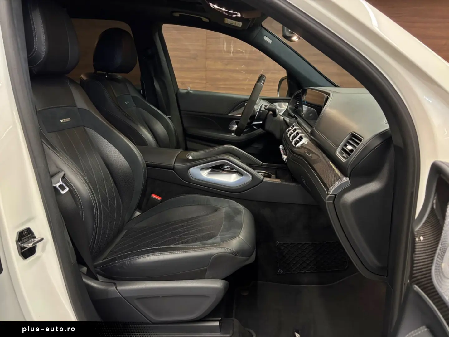 MERCEDES-BENZ GLS 63 4Matic  4.0 V8 Pano Burmester R23 6Sitz