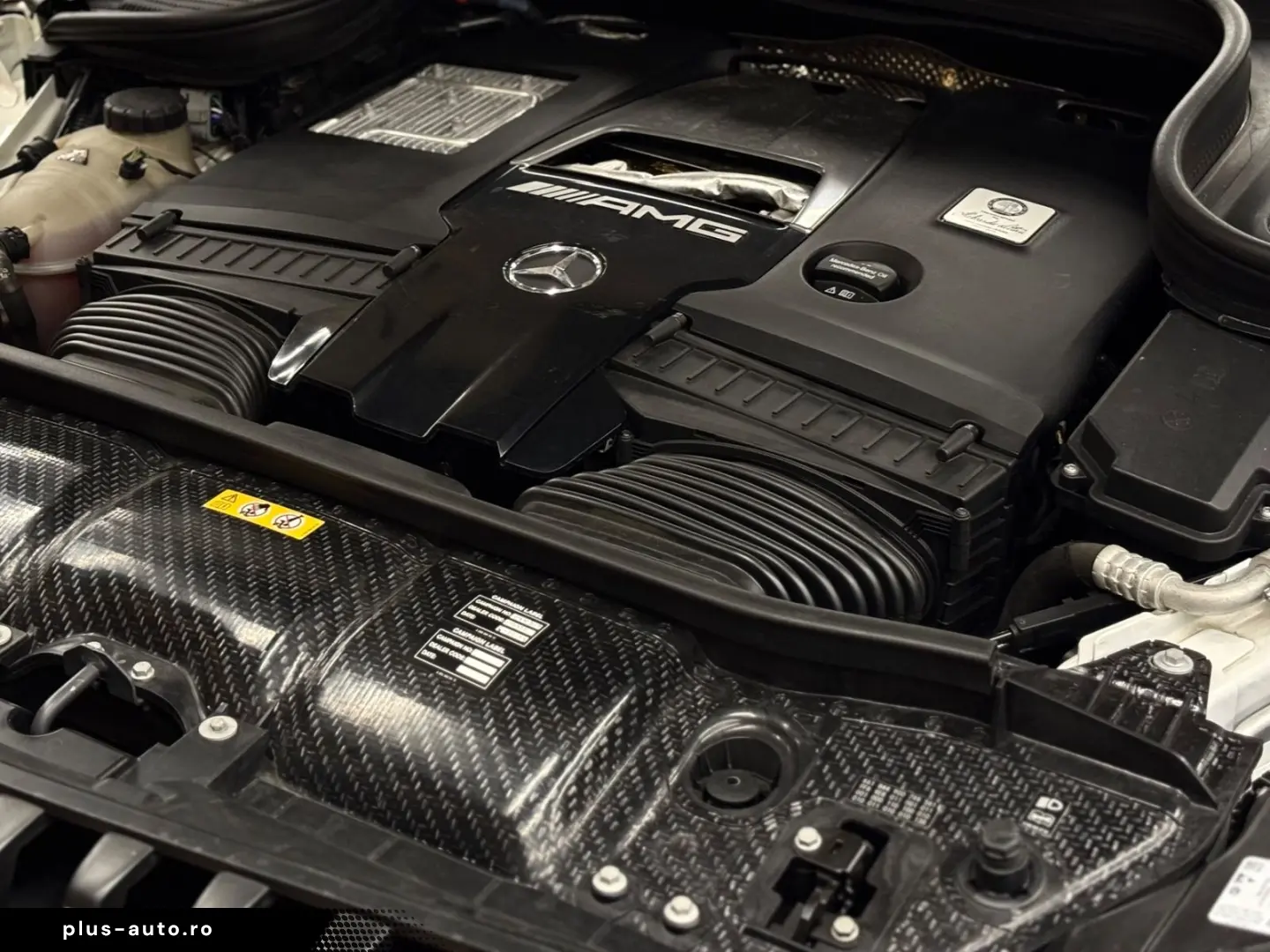 MERCEDES-BENZ GLS 63 4Matic  4.0 V8 Pano Burmester R23 6Sitz
