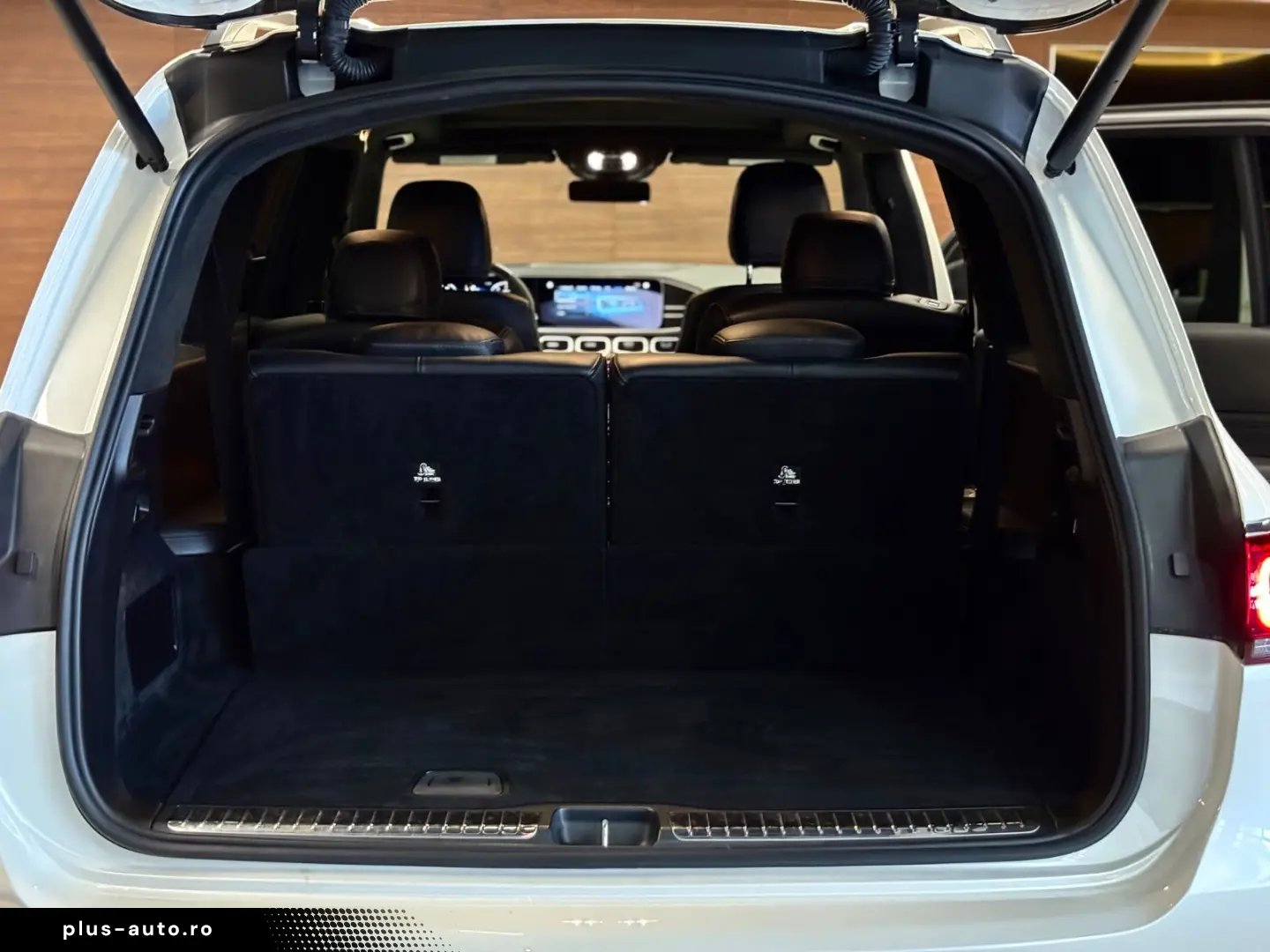 MERCEDES-BENZ GLS 63 4Matic  4.0 V8 Pano Burmester R23 6Sitz