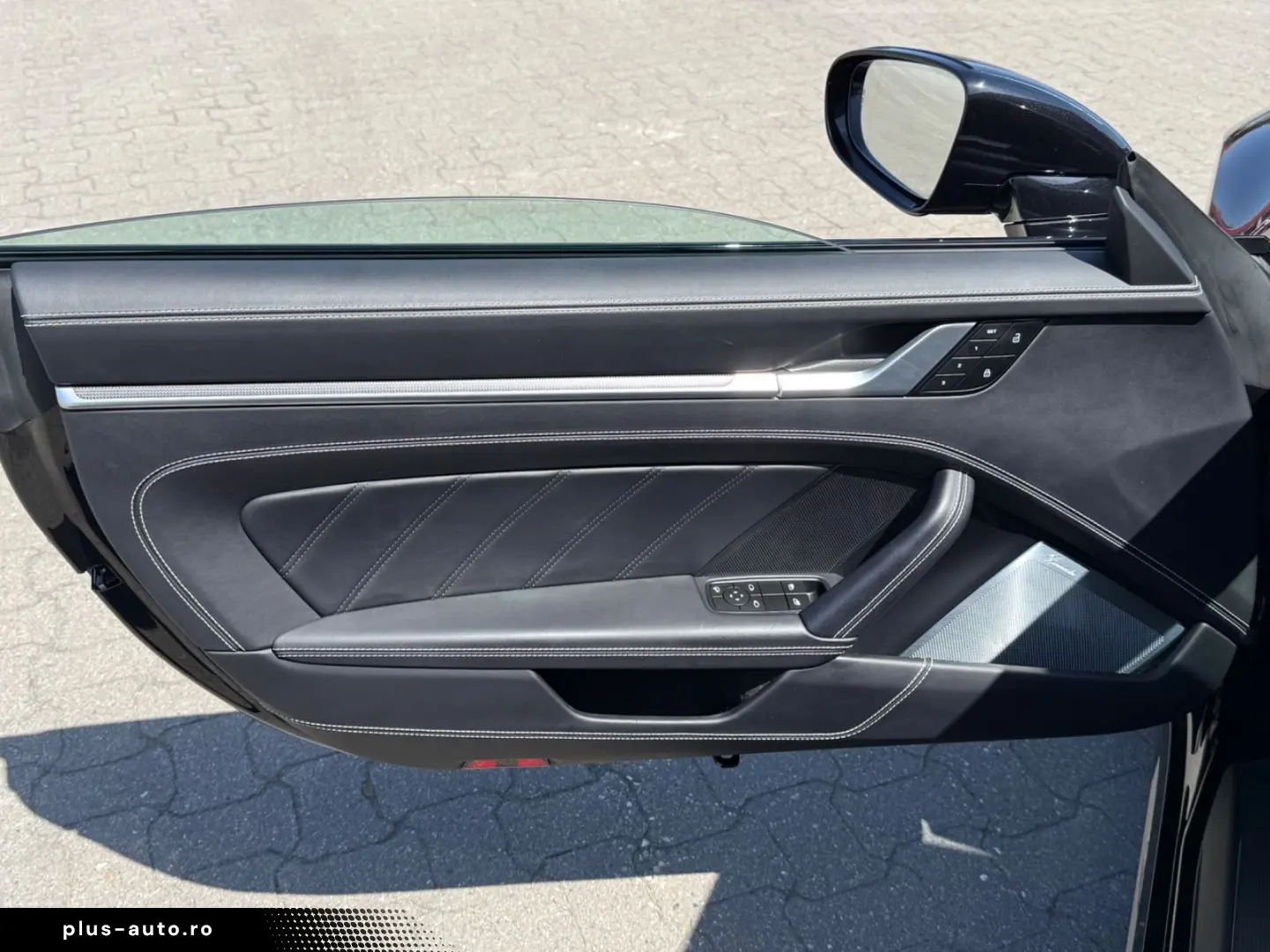 PORSCHE 911 2023 — imagine 23