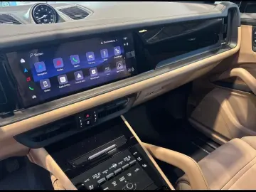 Porsche Cayenne Coupe Black Edition Heater BOSE
