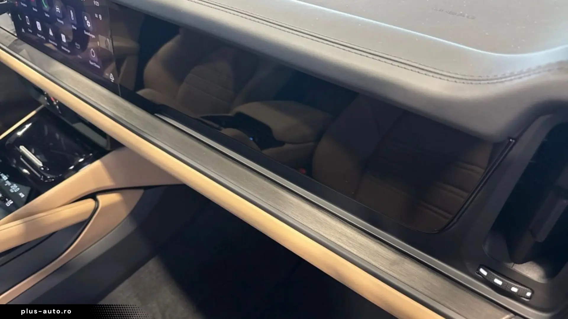 Porsche Cayenne Coupe Black Edition Heater BOSE