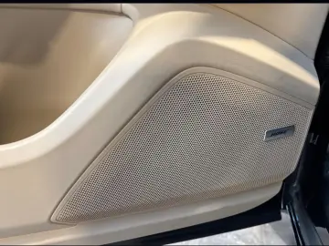 Porsche Cayenne Coupe Black Edition Heater BOSE
