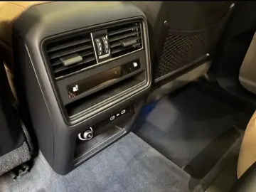 Porsche Cayenne Coupe Black Edition Heater BOSE