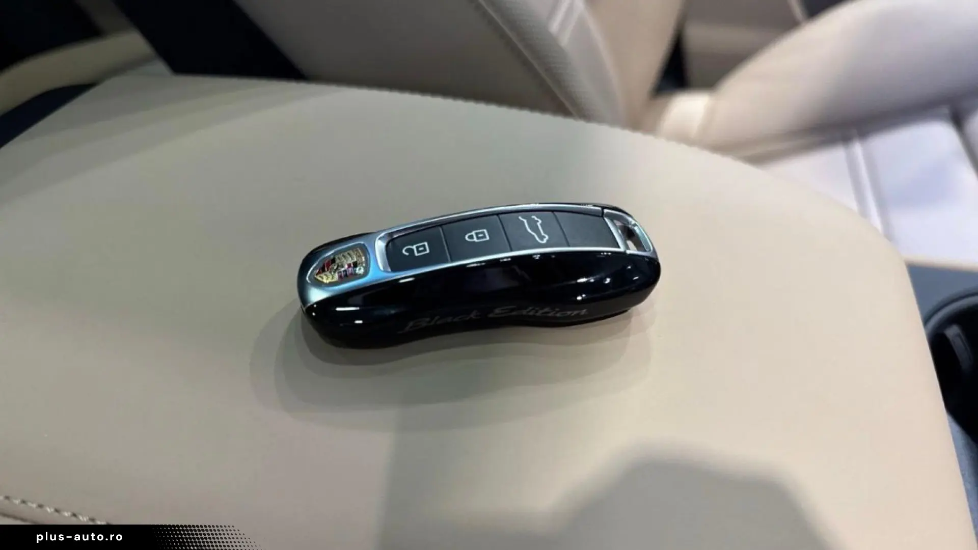 Porsche Cayenne Coupe Black Edition Heater BOSE