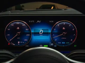 MERCEDES-BENZ GLS 600 Maybach HighClassFond AHK HU PANO 360