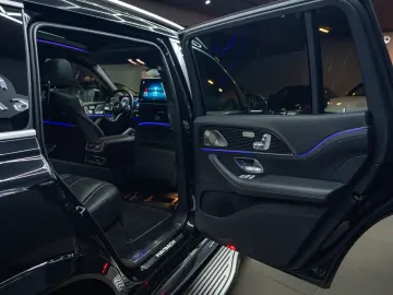 MERCEDES-BENZ GLS 600 Maybach HighClassFond AHK HU PANO 360