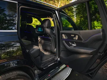 MERCEDES-BENZ GLS 600 Maybach HighClassFond AHK HU PANO 360