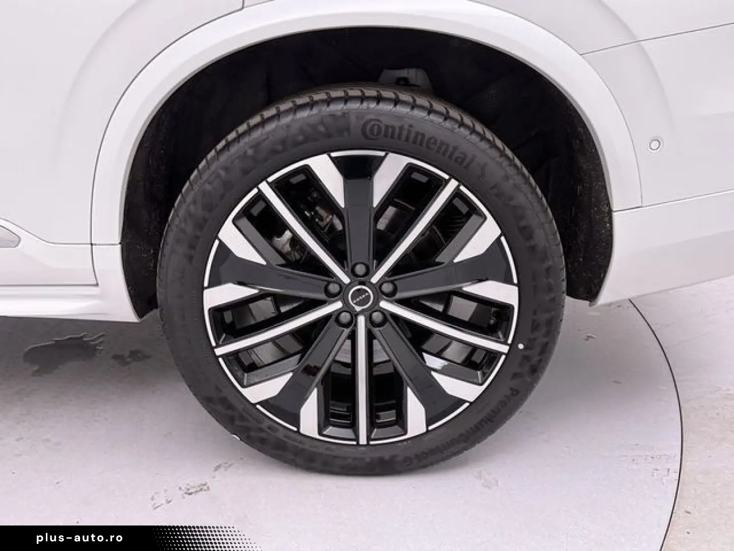 VOLVO XC90 B5 PlusBright AWD Massage Ventil AirSusp 360