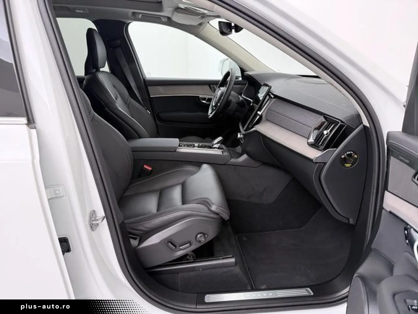 VOLVO XC90 B5 PlusBright AWD Massage Ventil AirSusp 360