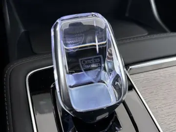 VOLVO XC90 B5 PlusBright AWD Massage Ventil AirSusp 360