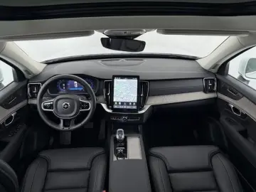 VOLVO XC90 B5 PlusBright AWD Massage Ventil AirSusp 360