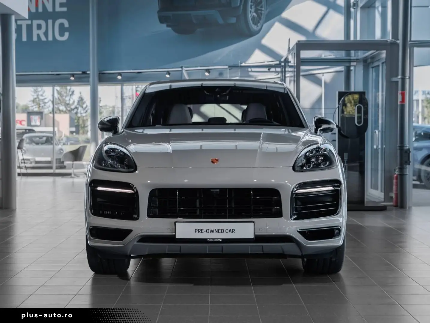 PORSCHE Porsche Cayenne (MY22) 250kW   340hp