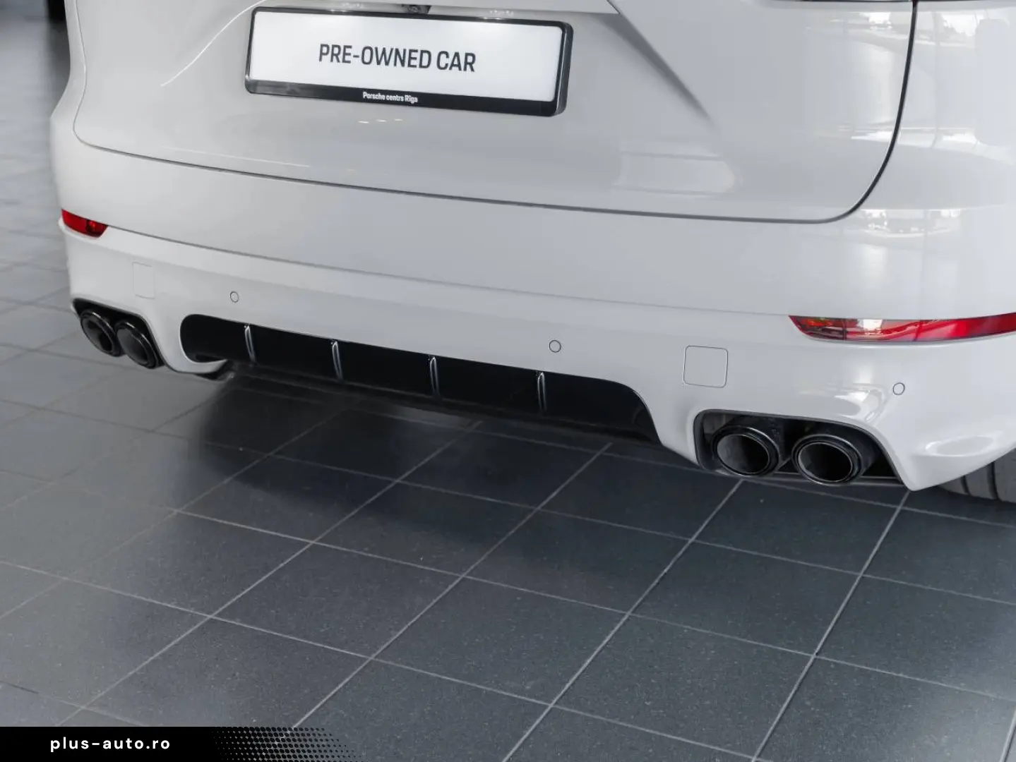PORSCHE Porsche Cayenne (MY22) 250kW   340hp