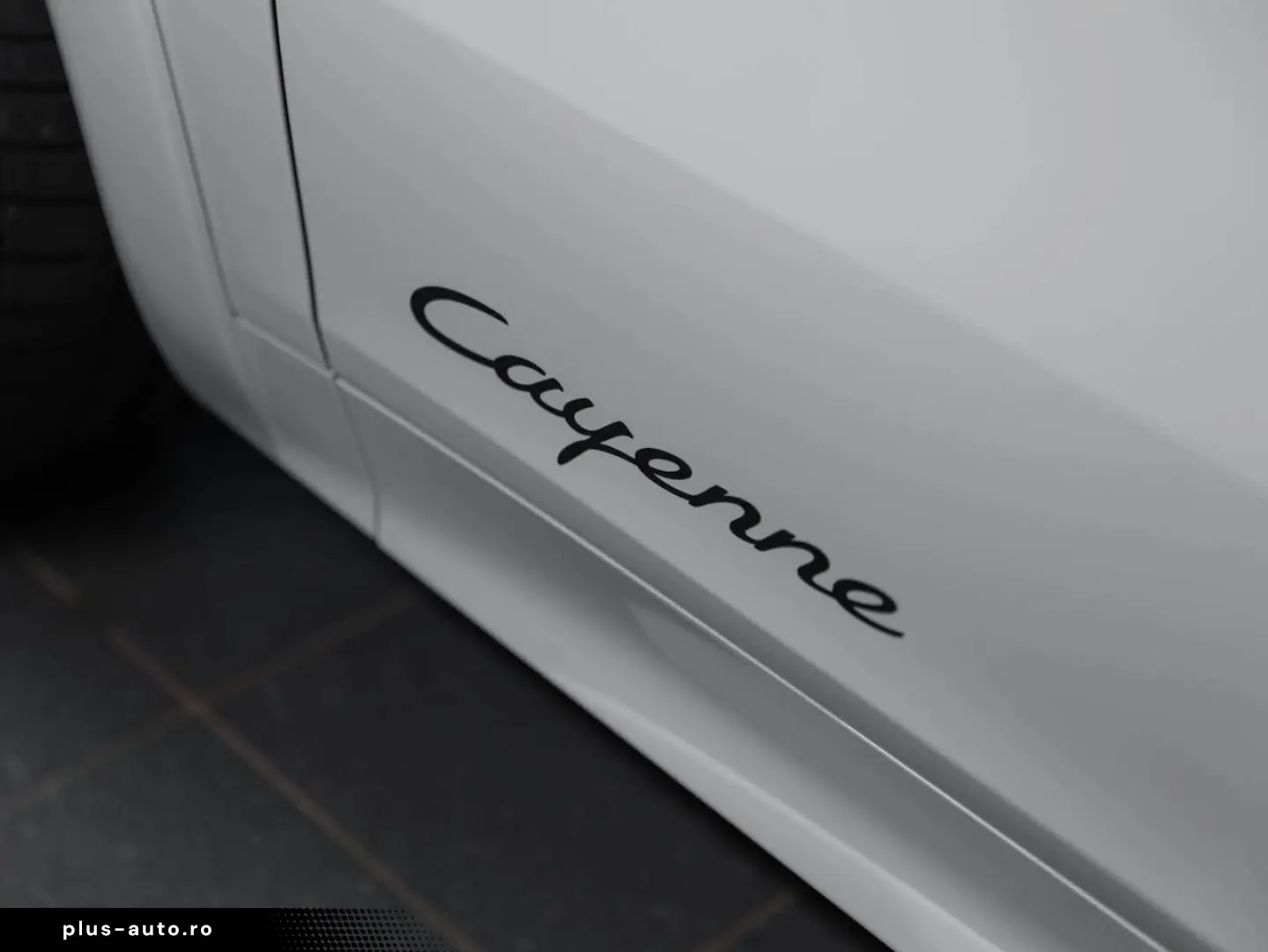 PORSCHE Porsche Cayenne (MY22) 250kW   340hp