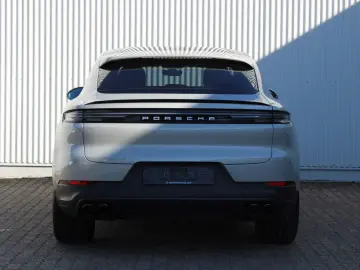PORSCHE Cayenne Coupe